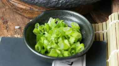 garnishing-instructions-image